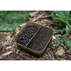 Korum Boîte À Appâts Divided Bait Tub