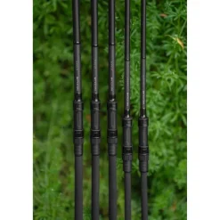 Avid Carp Canne Carpe Revolve Rods