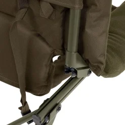 Level Chair Avid Carp Benchmark Ultra Cozy Chair