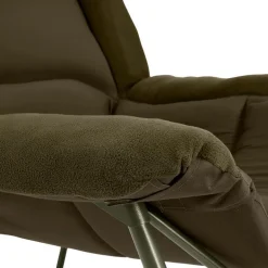 Level Chair Avid Carp Benchmark Ultra Cozy Chair