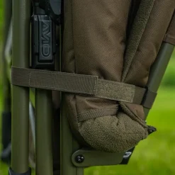 Level Chair Avid Carp Benchmark Ultra Cozy Chair