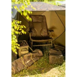 One More Cast Pare-Vent The Noble Wind Shelter