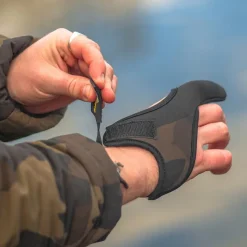 Avid Carp Protège Doigt Neoprene Finger Stall