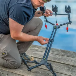 Rod Pod Avid Carp Revolve Super Low Pod