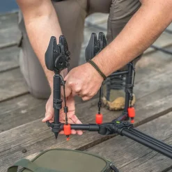 Rod Pod Avid Carp Revolve Super Low Pod